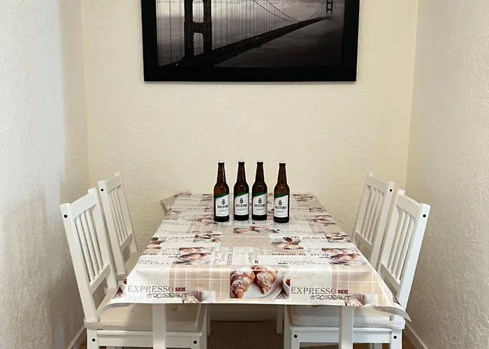 Wohlfuehlquartier - Monteurswohnung *